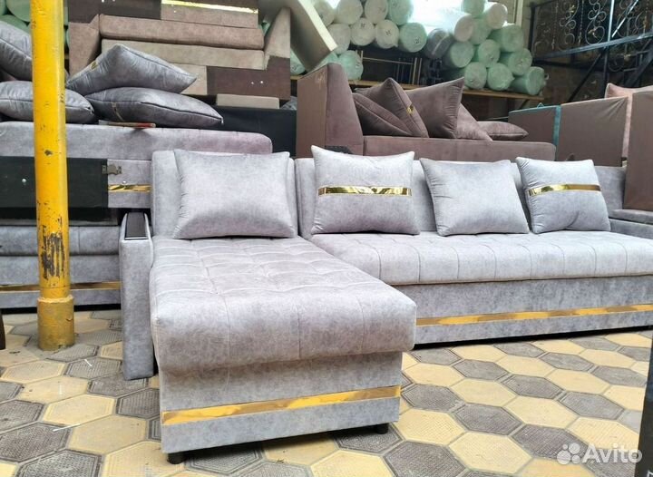Угловой диван раскладной на заказ