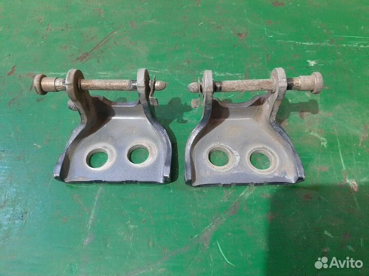 Петля двери задняя правая Citroen C4 хэтчбек ET3J4