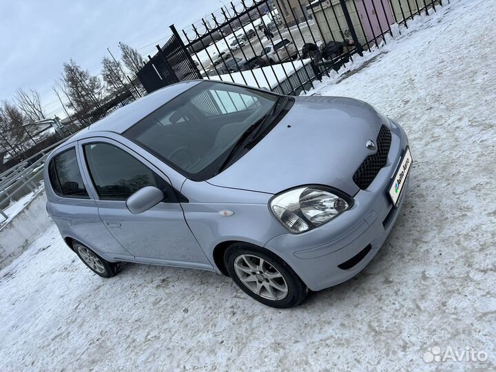 Toyota Vitz 1.3 AT, 2004, 210 000 км