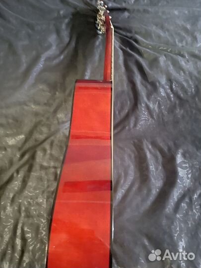 Акустическая гитара для начинающих.Новая