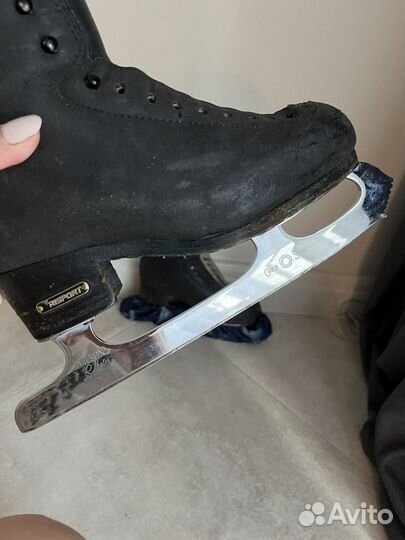 Коньки фигурные risport RF3 240