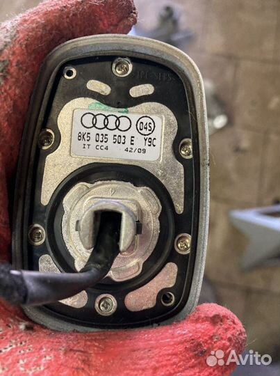 Антена GPS Audi A4 B8 8K5035503E