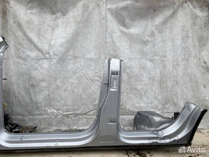 Порог со стойкой левый Volkswagen Taos 2020