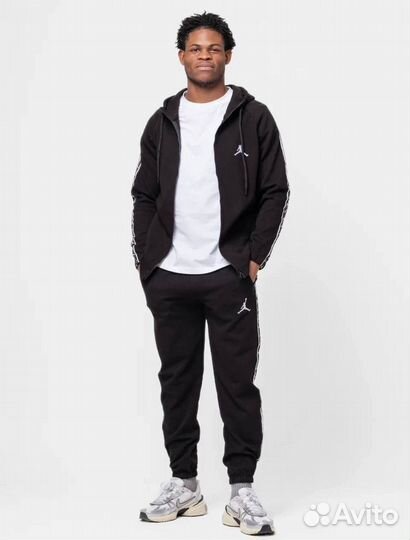 Спортивный костюм мужской черный