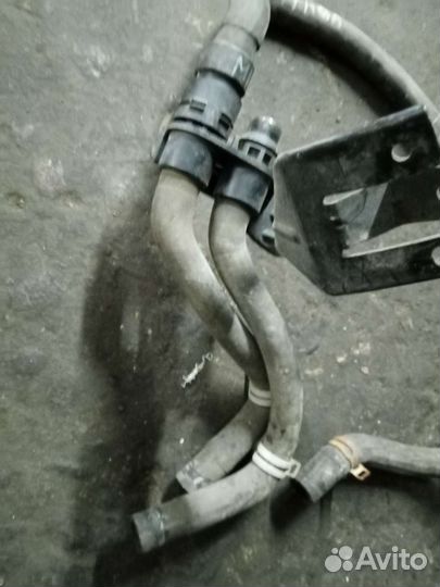 Патрубок отопителя печки Ford