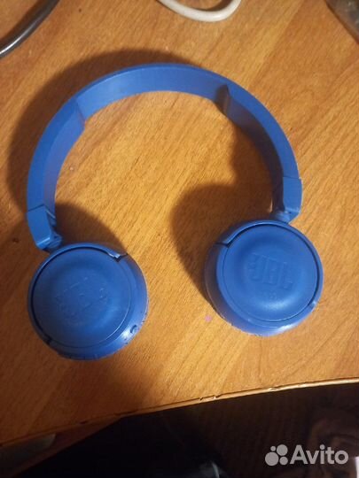 Беспроводные наушники