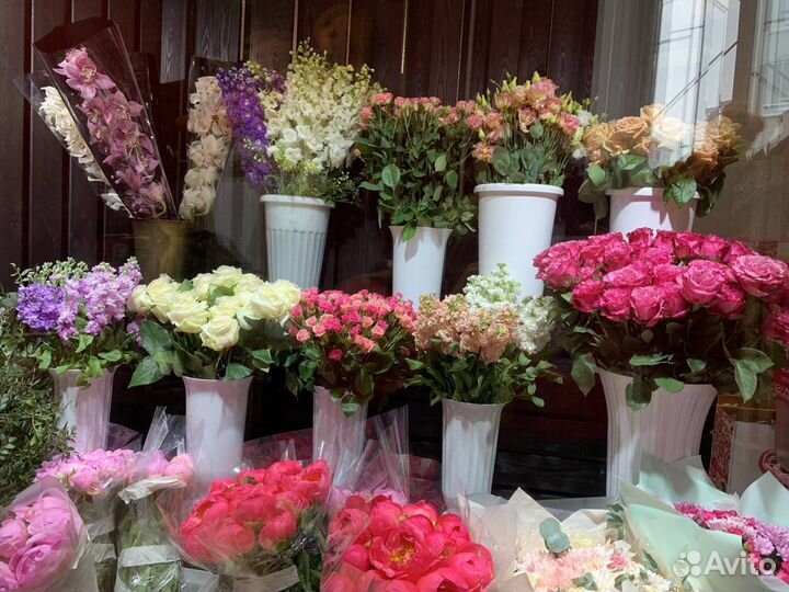 Розы оптом букет цветов 15 21 31 51 71 101