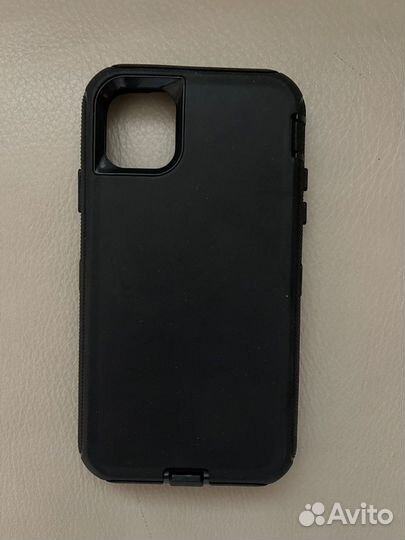 Чехол противоударный на айфон 11