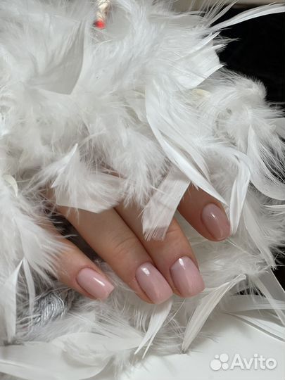 Маникюр в центре Адлера