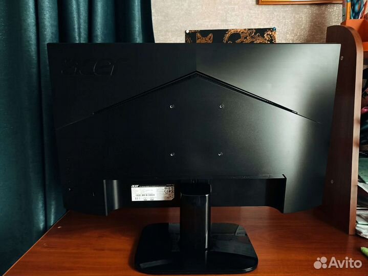 Монитор Acer 27