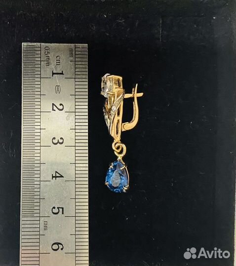 Золотые серьги