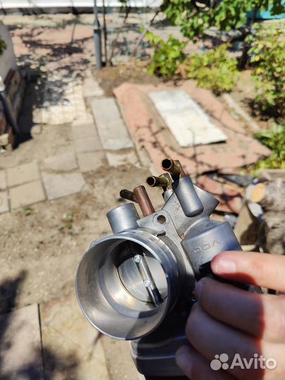 Дроссельная заслонка vag гольф + 2006 1.6 bse