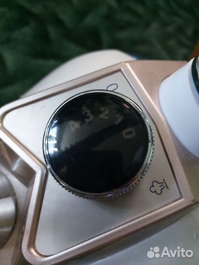 Напольный отпариватель Kitfort кт-938