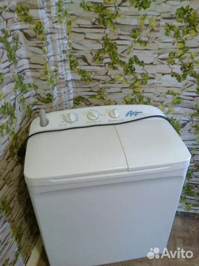 Стиральная машина полуавтомат.Большой бак,1000об