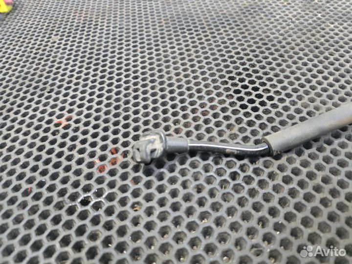 Упор капота Kia ceed 2 JD 2012-2018