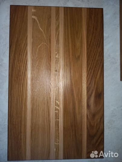 Доска разделочная дубовая, вставки из ясеня