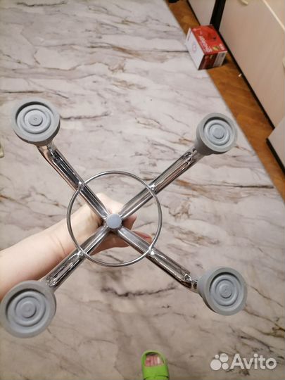 Трость четырехопорная