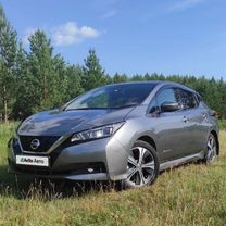 Nissan Leaf AT, 2018, 91 000 км, с пробегом, цена 1 690 000 руб.