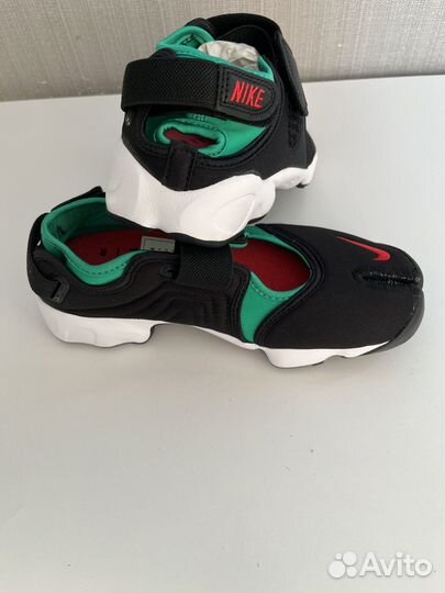 Сандалии nike AIR rift