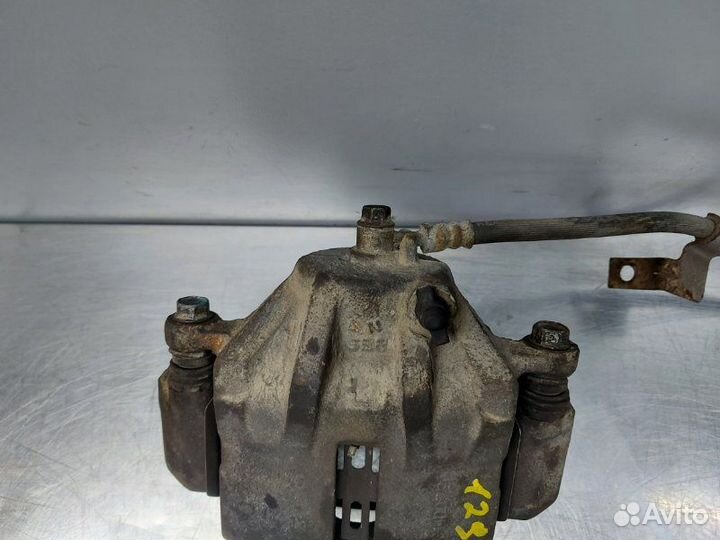 Суппорт передний левый Hyundai Elantra XD G4ED