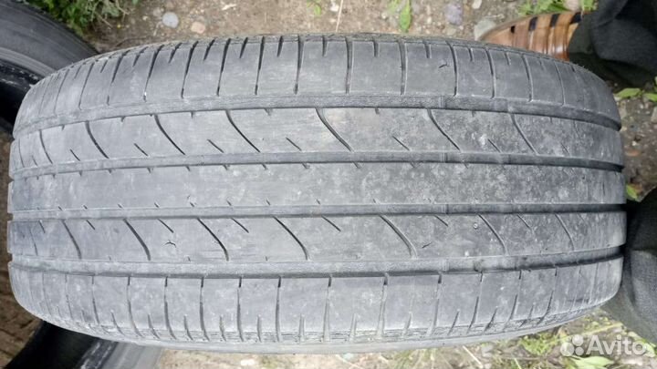 Bridgestone Alenza 001 215/55 R16
