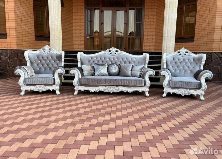 Диван в дом