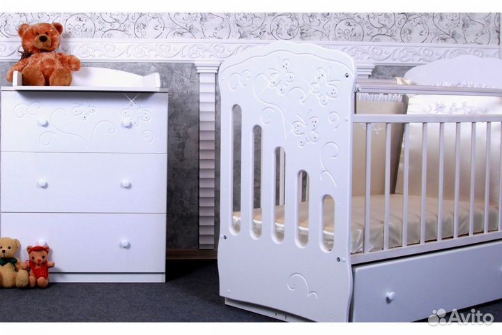 Детская кроватка с маятником кристаллы Swarovski