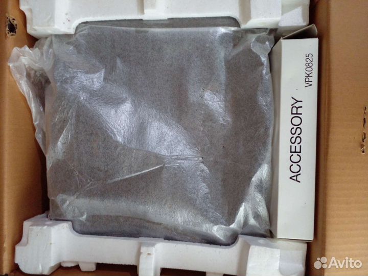 Видеомагнитофон. Панасоник 1989 г. Новый