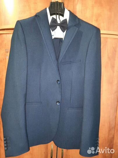 Мужской костюм