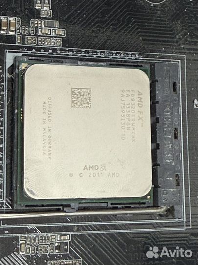 Материнская плата с процессором am3