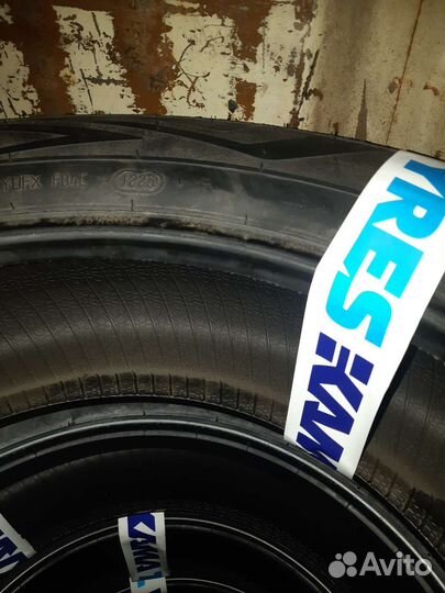 Viatti Bosco A/T V-237 215/60 R17