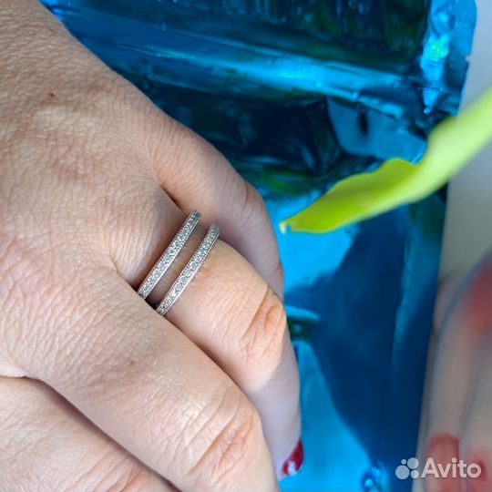 Серебряное кольцо pandora