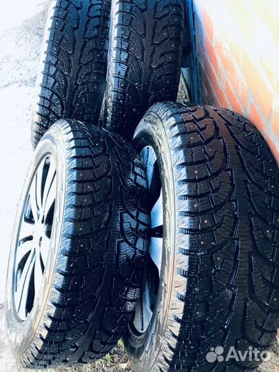 R17 Hankook I'Pike RW11 225/60, PCD 5x114.3 DIA 67.1