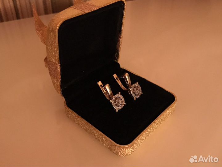 Золотые серьги