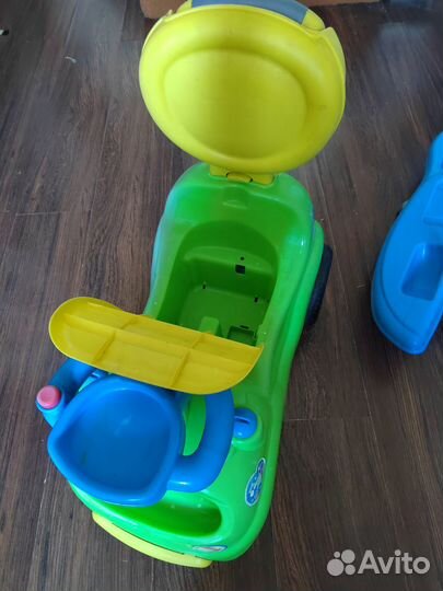 Детская машинка каталка с ручкой