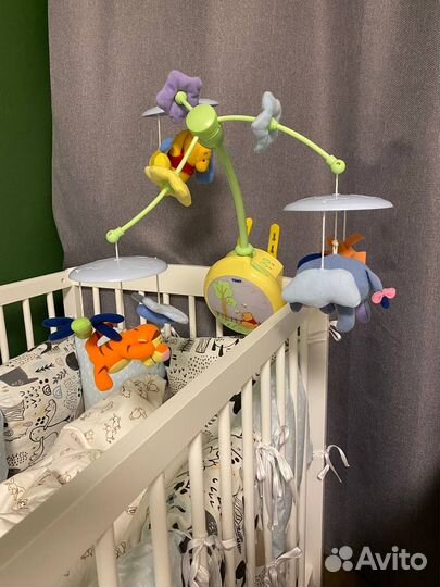 Мобиль на кроватку Tomy