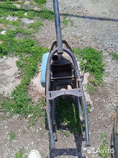 Рама от мотоцикла Чезет