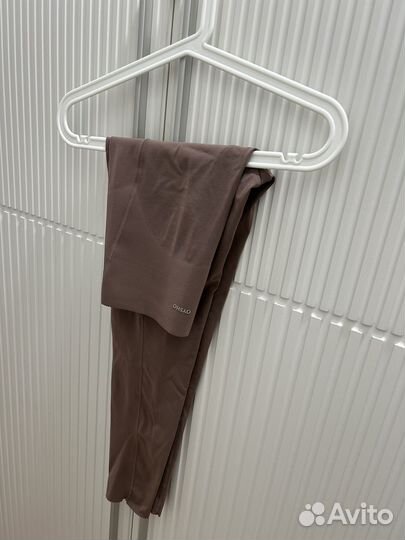 Утягивающие лосины oysho
