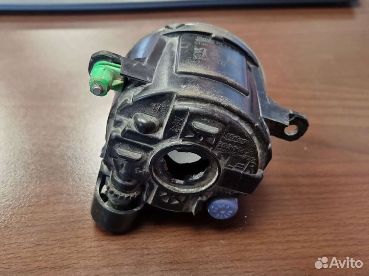 Фара противотуманная леваяправая Citroen/Peugeot