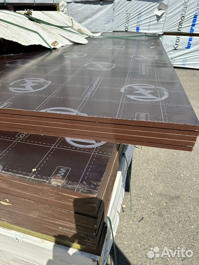 Ламинированная фанера 15х1220х2440 сорт 1/2