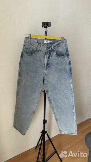 Джинсы