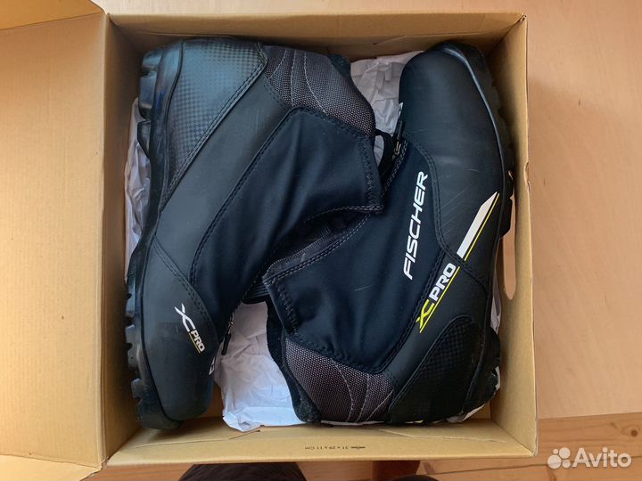 Лыжные ботинки / беговые лыжи fischer