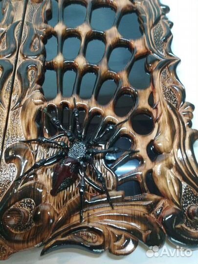 Нарды ручной работы со стеклом с пауками