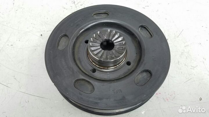 Шкив коленвала Skoda Octavia 3 A5 1Z5 tfsi cdaa