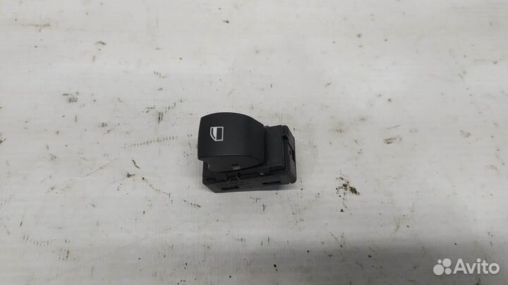 Кнопка стеклоподъемника BMW 1series E82 08-14