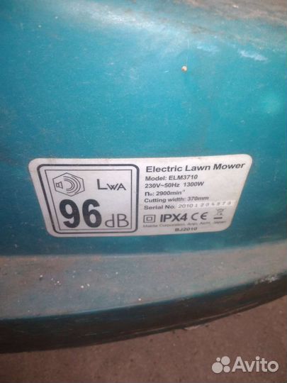 Газонокосилка электрическая makita