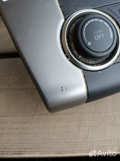 Блок управления печкой Nissan Tiida C11