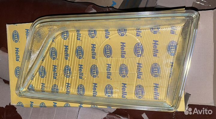 Стекло фары Audi A6 45/100 45