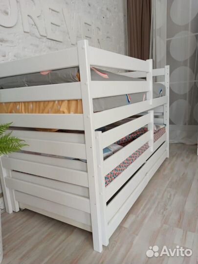 Двухъярусная кровать Манеж массив