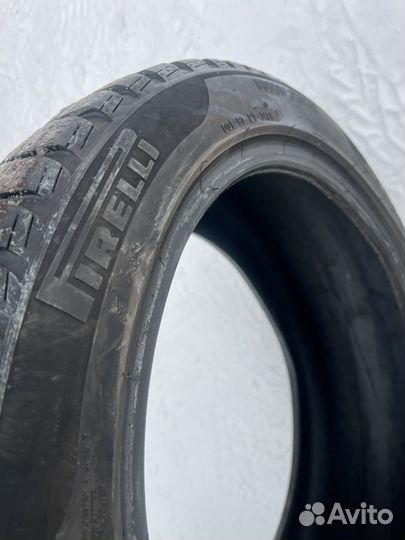 Pirelli Winter Sottozero 235/45 R18 98T